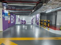 -百联西郊购物中心·停车场