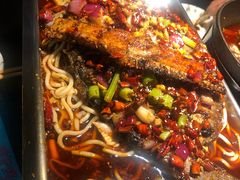 -鸣记脆皮烤鱼(铁西店)