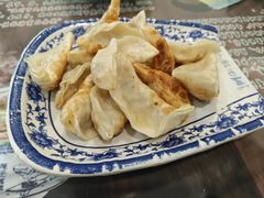 马蹄锅贴-长人馄饨铺(解放街店)