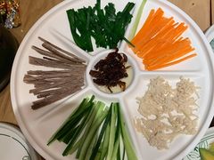 鸡丝凉米线-云海肴·汽锅鸡·云南代表菜(东坝金隅店)