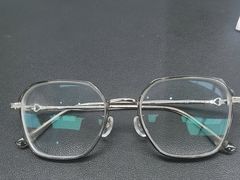 -一代眼镜·蔡司配镜(浦东大拇指广场店)