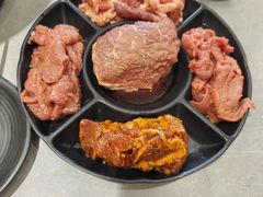 -啊美丽炭火烤肉(滑翔一店)