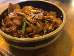 五花肉焖笋-和记菜馆