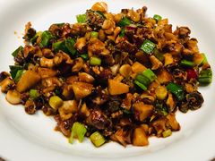 红烧辣螺肉-新荣记(椒江店)