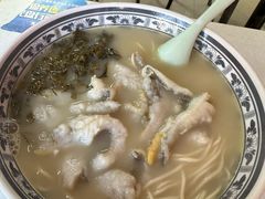 -明呈黄鱼面馆(斜土路店)