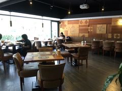 大堂-Roots Lodge Café(仁爱旗舰店)