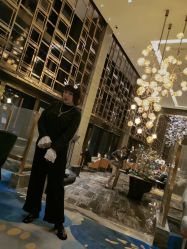 -Meng Lang 梦郎白金店