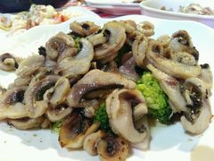 炒鲫鱼片-龙桥私厨·姜花菊花过桥鱼·顺德菜(容桂店)