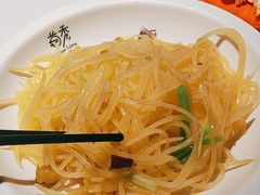 -江渔儿酸菜鱼(万科东荟城店)