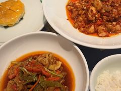 沾益糍粑辣子鸡-一坐一忘云南菜(嘉里中心店)
