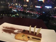 经典提拉米苏-香格里拉鱼跃地中海西餐厅·牛排披萨