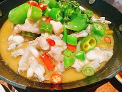 风味双椒牛蛙-麽麽家•爆炒牛肉饭(景瑞时光里店)