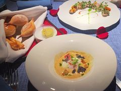 -弦月窗LUNETTE BY AMANDA(复兴路店)