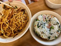 -佬钱湾仔(衣裳街店)