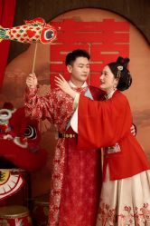 -雪中彩影婚纱摄影·微光艺术中心