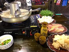 -民食香·腊排骨野生菌美食(木府店)