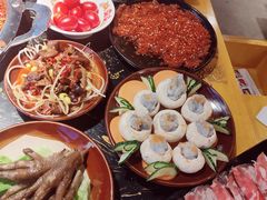 -憨孃孃·重庆老火锅(红山黑金店)