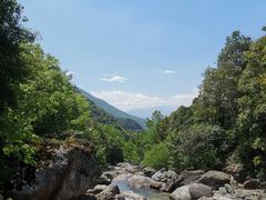 -冕宁灵山寺