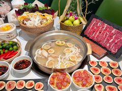 -烹然四季椰子鸡火锅(姚家园万象汇店)