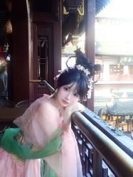 -明天见·化妆造型工作室