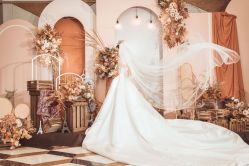 -喜喜婚纱HAPPINESS STUDIO奢定馆(海淀体验馆)