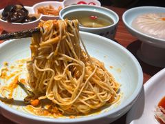 -裕兴记•蟹黄面馆(人民广场店)