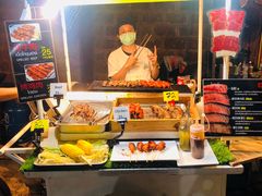 -周日夜市