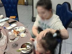-香山湖家家宴(中山陵店)