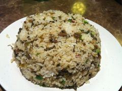 酸菜炒饭-蛙蛙叫干锅年代(簋街总店)
