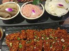 尚尚仙三拼-尚尚仙·酸汤猪手·猪肚鸡火锅(华联万柳购物中心店)