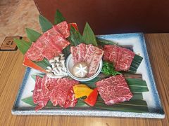 -炼火烤肉店