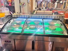-尚品海鲜肥牛自助火锅(湖明店)