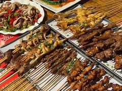 -李双猪·小龙虾·烧烤·羊肉煲(乐山店)