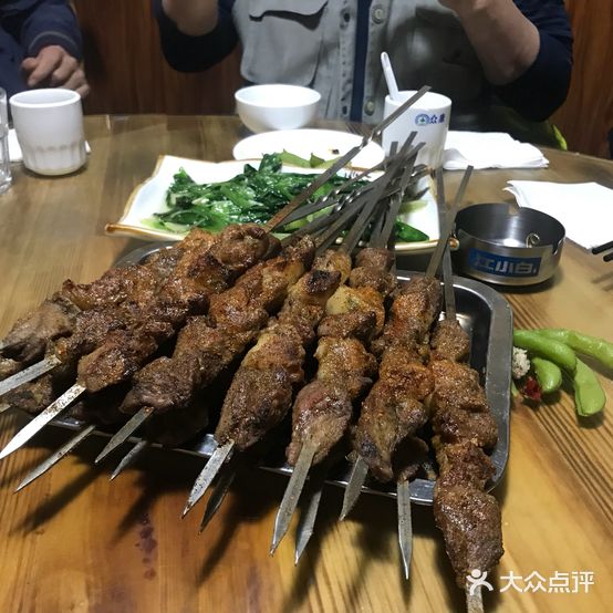 神火烧烤馕坑肉(兴隆街店)