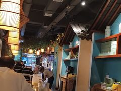 -偶屋里钵少爷(时代广场店)