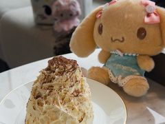 -襄阳富力皇冠假日酒店 · 大堂酒廊