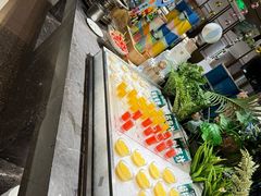 -金马门国际美食百汇(珞喻路店)