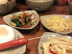 -亮亮面馆(经六路店)