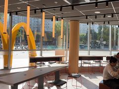 -麦当劳(北苑秋实路店)