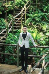 青青世界-巴黎婚纱摄影工作室