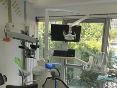 -精德口腔·种植修复·儿牙中心(财富中心店)