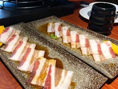 黑毛猪猪五花-山之屋炭火烧肉·生啤畅饮(大朗万科中央公园店)
