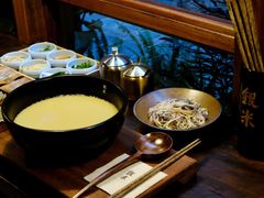 -银米·云南传统过桥米线(双廊黑金冠店)
