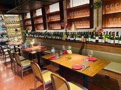 -肆海小川菜酒馆Wine Bistro (青年路店)