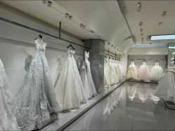 -南京宝娜嫁衣婚纱礼服馆(中央路店)