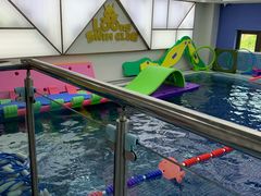 -龙格亲子游泳·水育早教运动中心(绿城店)