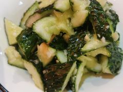 蒜泥黄瓜-虾弄弄海派小龙虾·牛羊蝎子火锅