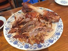 -老天桥酱肉烧饼夹肘子(天桥店)