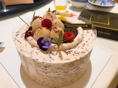 杨梅荔枝蛋糕-PETIT PARIS 小巴黎(花园道店)