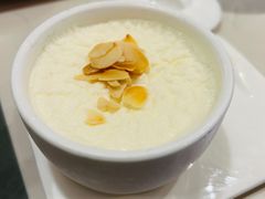双皮奶-悦满楼·西关名点·湛江名菜(航空综合大厦店)